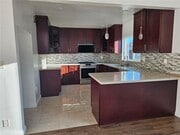 Photo - 5828 N Vista St Townhome
