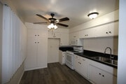 Photo - Wellesley Court Apartments