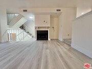 Photo - 31 Eastern Ave