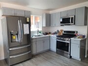 Photo - 11017 Condon Ave