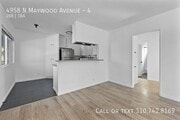Photo - 4958 N Maywood Ave Unit 4