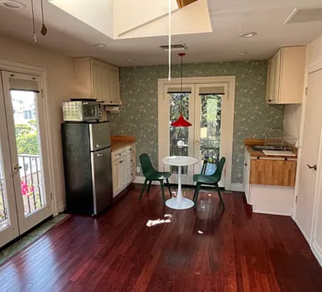 Photo - 7770 Selma Ave Unit Above Garage Apartment