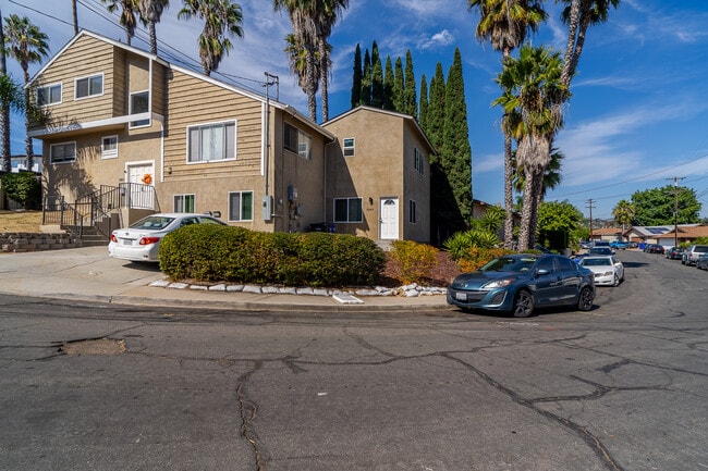 Photo - 5064 Alumni Pl