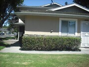Photo - Nicely Upgraded Corner Townhouse