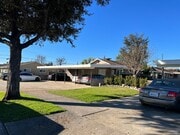 Photo - Charming 1 Bedroom unit, completely remode... Unit Oak 286