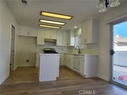 Photo - 1025 Viewpointe Ln