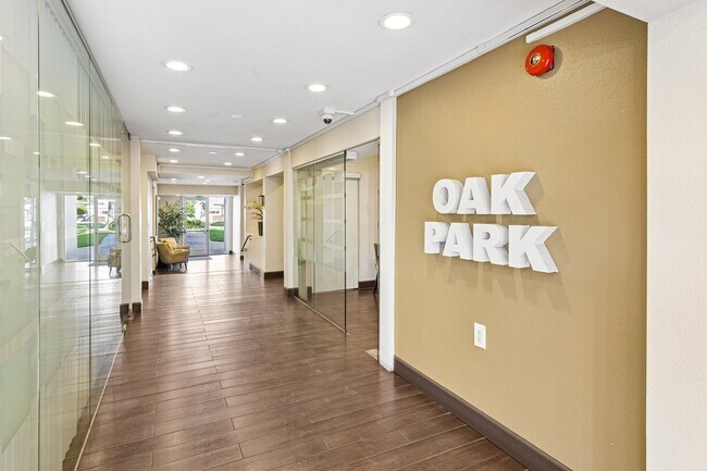 Photo - Oak Park Apartments