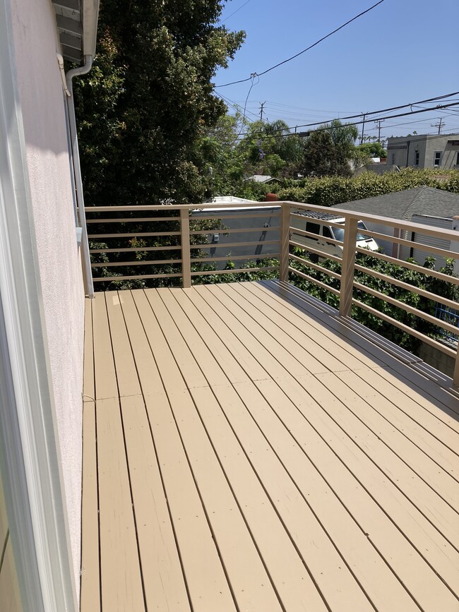 Balcony face east - 774 Sunset Ave
