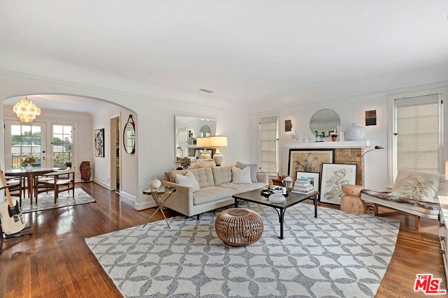 Photo - 614 Beachwood Dr