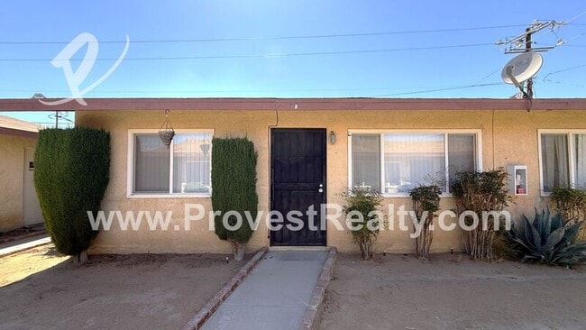Photo - 20130 Rimrock Rd E