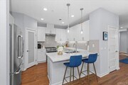 Photo - 1213 Baker St