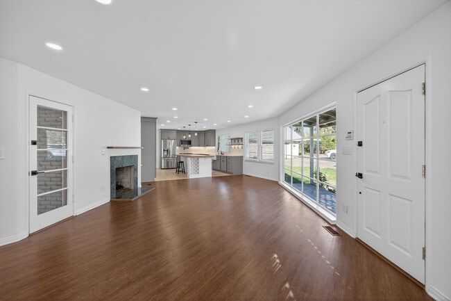 Photo - 914 El Paseo Rd