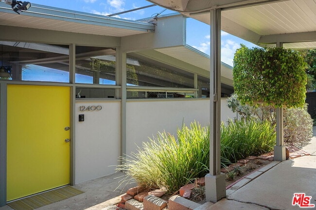 Photo - 12400 Deerbrook Ln