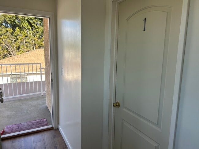 Photo - 21921 Halldale Ave Unit 1