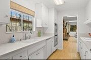 Photo - 3 bedroom, 3 bath home in the heart of San...