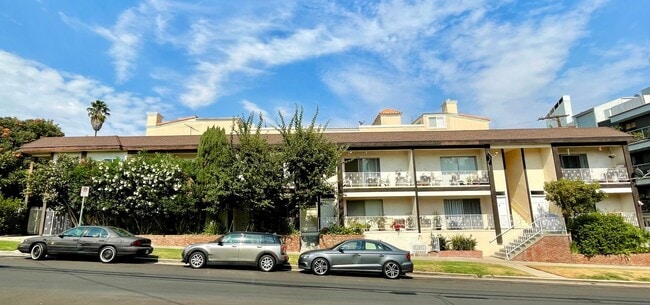 Photo - LUXURY LIVING AT AN AFFORDABLE PRICE