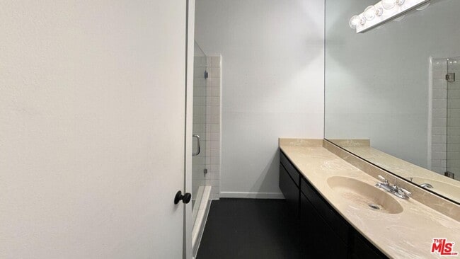 Photo - 1134 Alta Loma Rd Unit 115