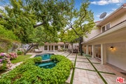 Photo - 1290 Sunset Plaza Dr House