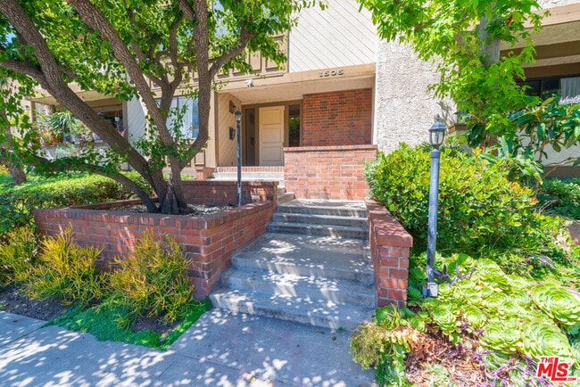 Photo - 1505 Purdue Ave Condo Unit 202