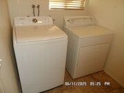 Photo - 3 Bedrooms, Den, 2 Bathrooms, 3 Car Garage... House