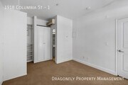 Photo - 1918 Columbia St Unit 1