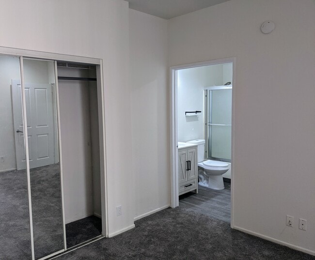 Photo - 19350 Sherman Way Unit 125