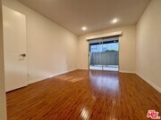 Photo - 1348 E Hillcrest Dr Condo