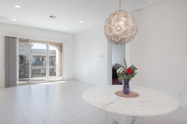 Photo - 2609 Via Calderia