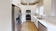 Photo - 4BD/2BA, Private Yard!!