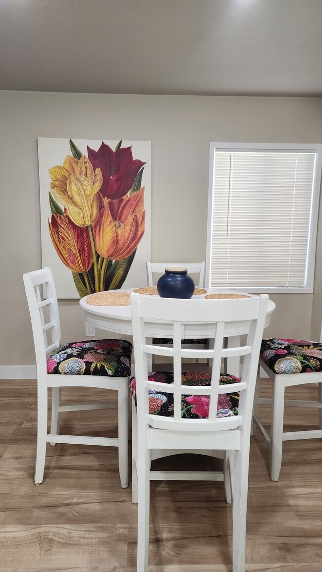 Photo - 2362 Cerritos Ave Unit Single