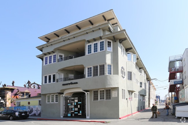 Morrison Apartments - Morrison Apartments