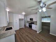 Photo - 1006 California St Unit B