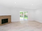 Photo - 22504 Hartland St House