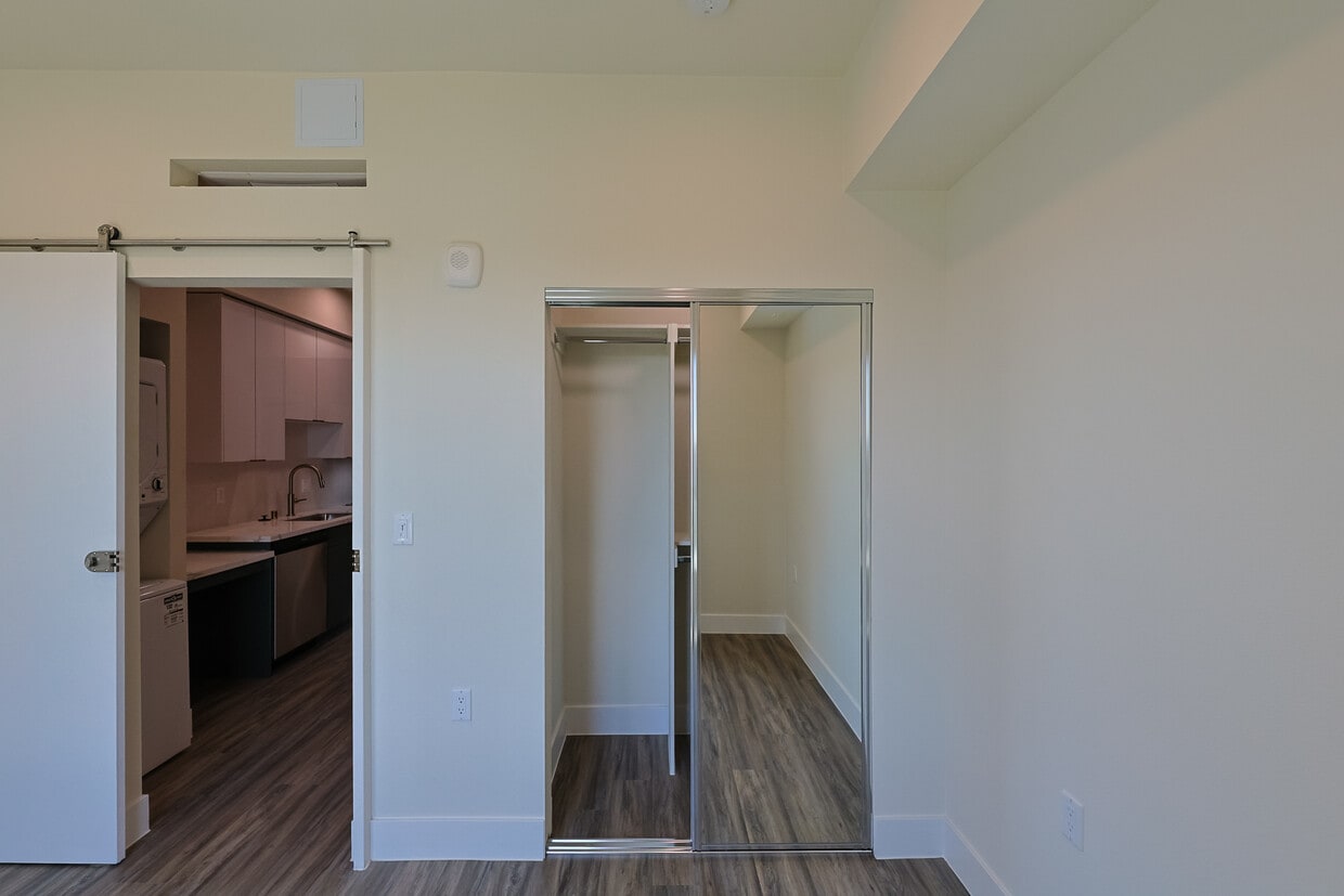Floor Plan - Floor Plan B2