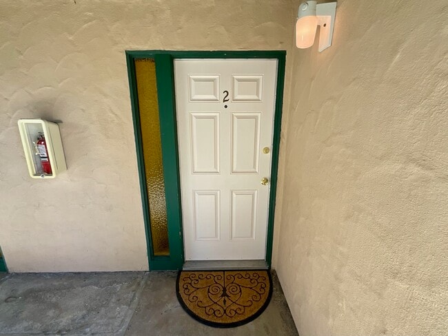 Photo - 1536 S Maple St Unit #2