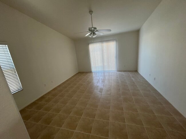 Photo - 13190 Cameron St