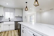 Photo - 641 Joann St