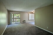 1BR, 1BA - 720SF - Living Room - Seranado Fountain Apartments