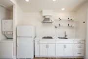 Photo - 1 Bedroom in Oceanside! House