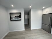 Hallway - 2831 S Bedford St Apartment Unit 2833
