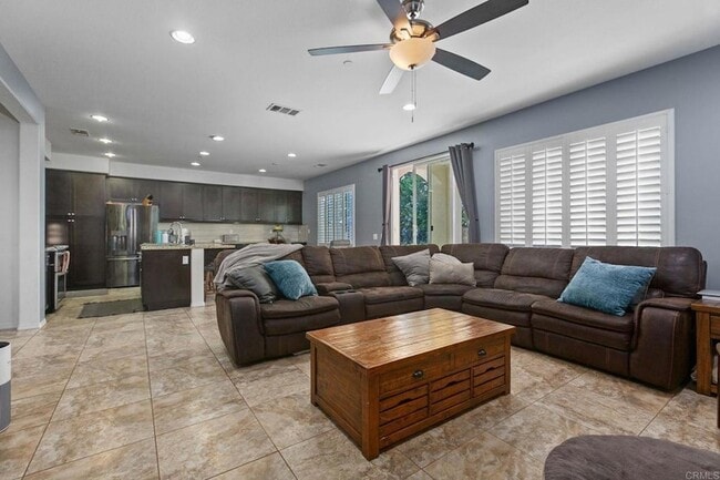 Photo - 360 Calle Vela