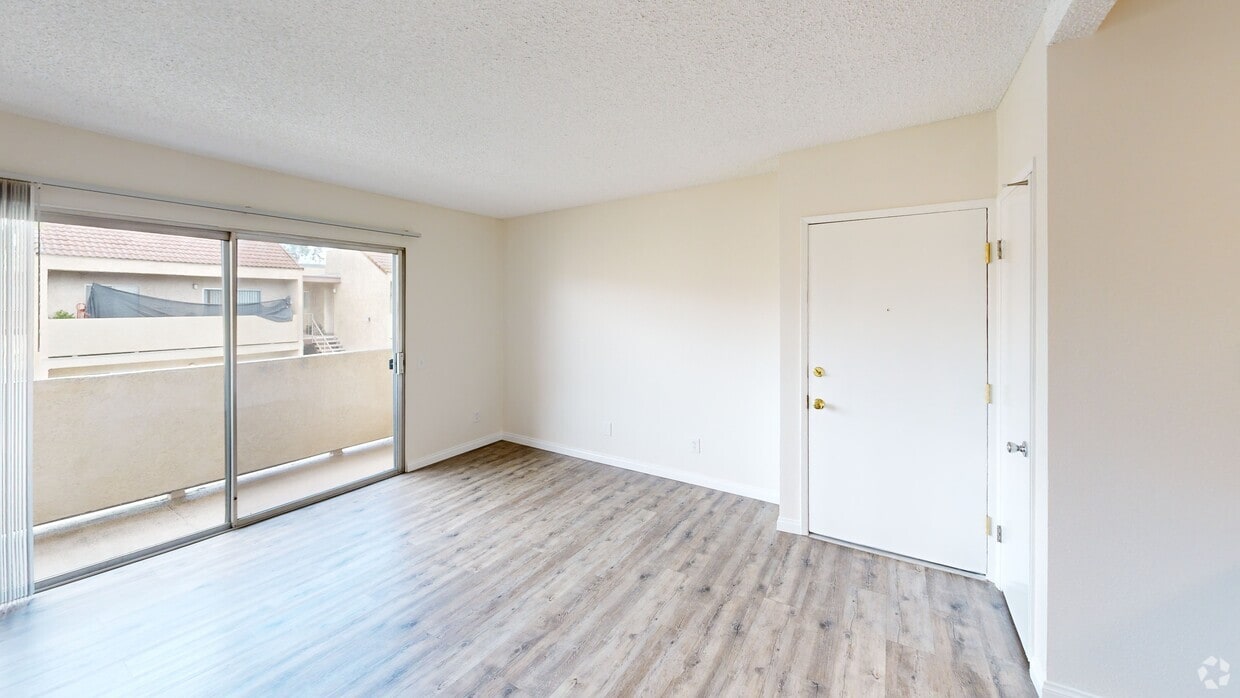 3D Tour - Walnut Apartments