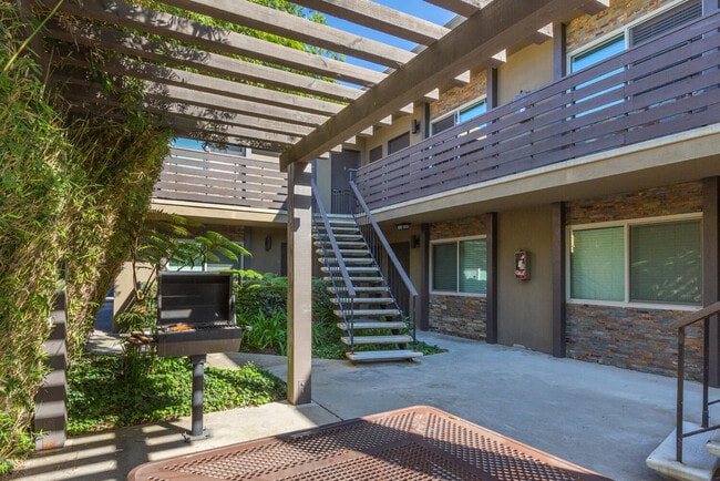 Photo - Elan Beachlofts