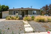 Photo - 17512 Bullock St House