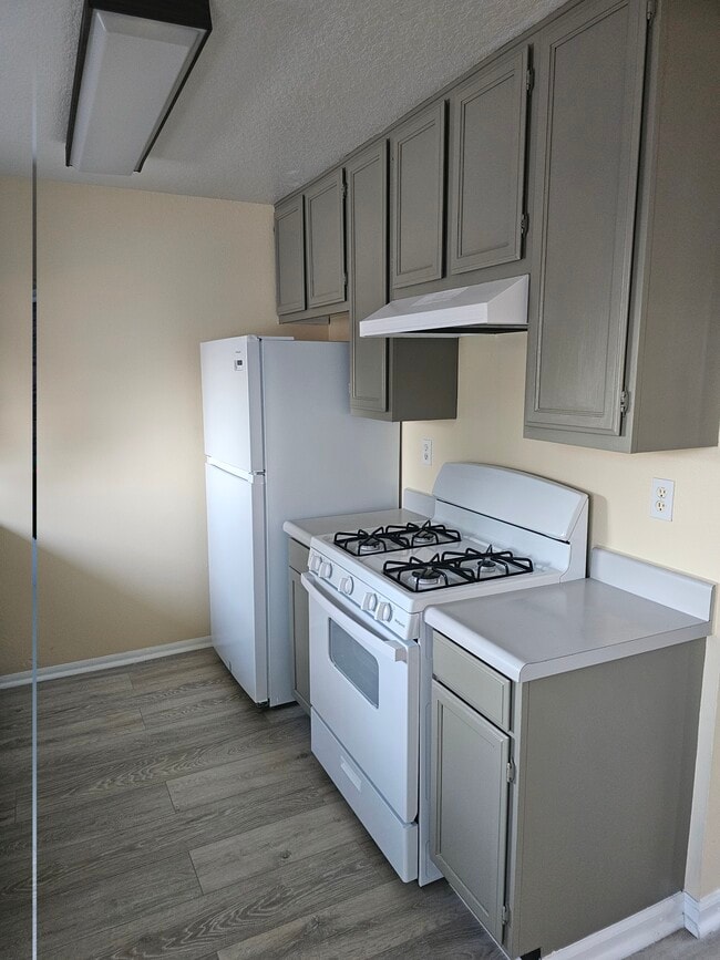 Photo - 417 N Glenwood Pl Unit C