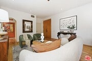 Photo - 612 S Barrington Ave Unit 213