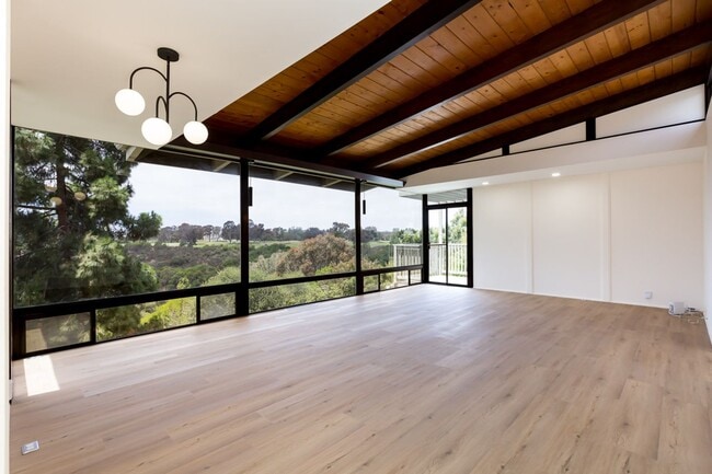 Photo - Renovated Post-Modern with Sweeping Canyon Views