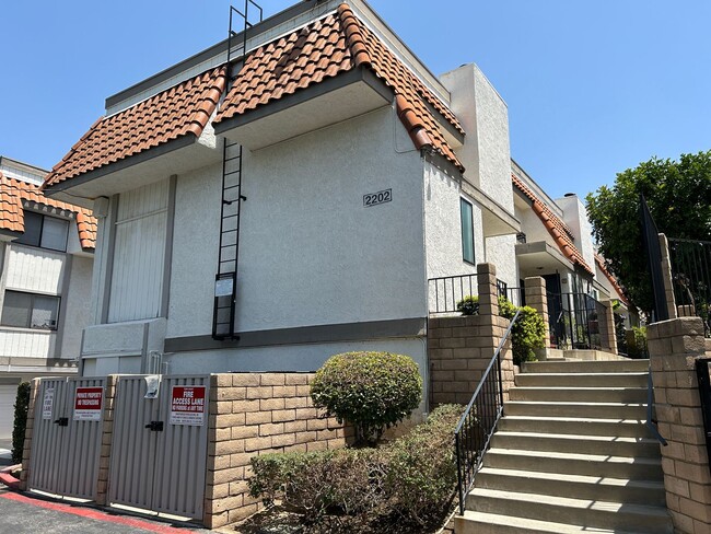 Photo - Beautifully Upgraded 2 Bed 2.5 Bath Townhome