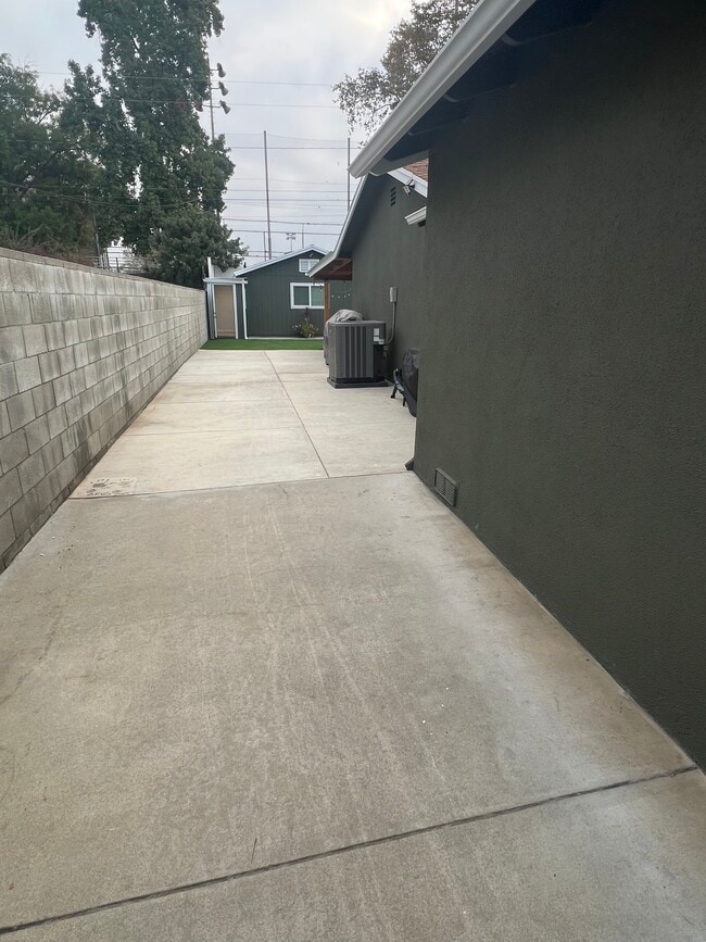 Photo - 4862 N Mangrove Ave