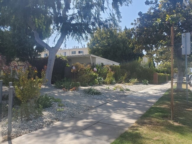 Photo - 1228 10th Street